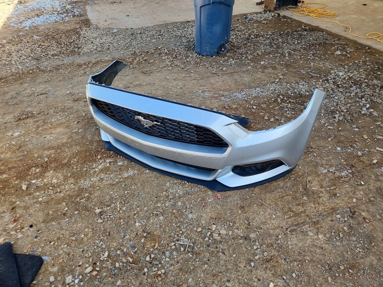 2016 Ford Mustang - zdjęcie 12