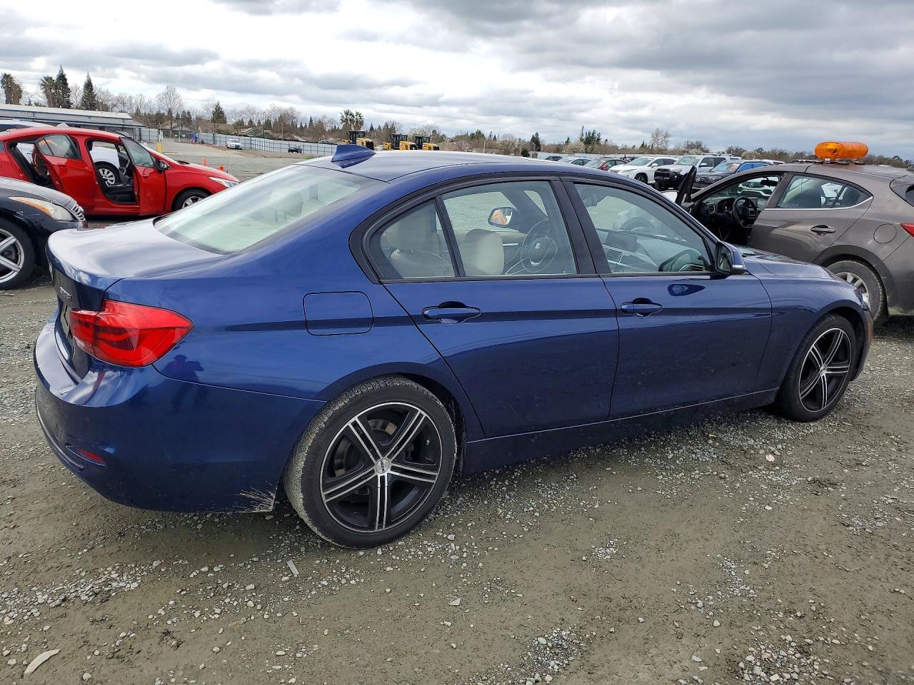 BMW Seria 3 - zdjęcie 3
