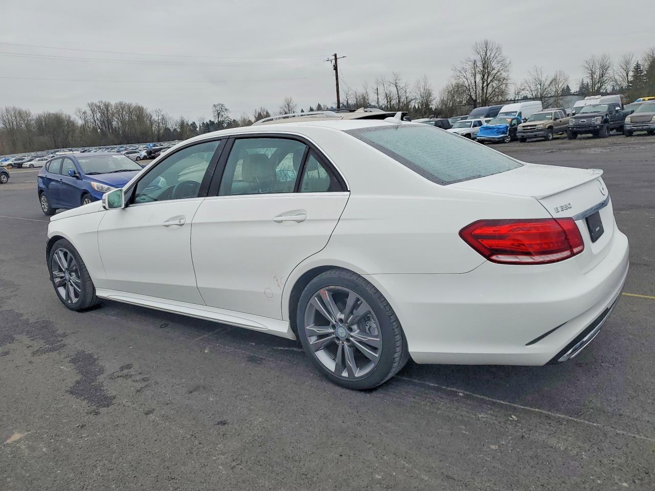 2016 Mercedes-Benz E 350 - zdjęcie 2