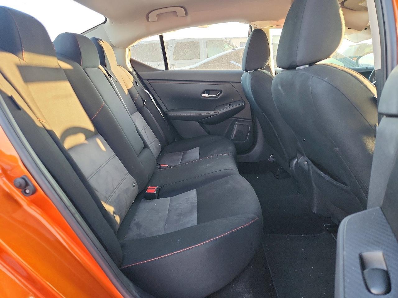 2024 Nissan Sentra Sr - zdjęcie 10