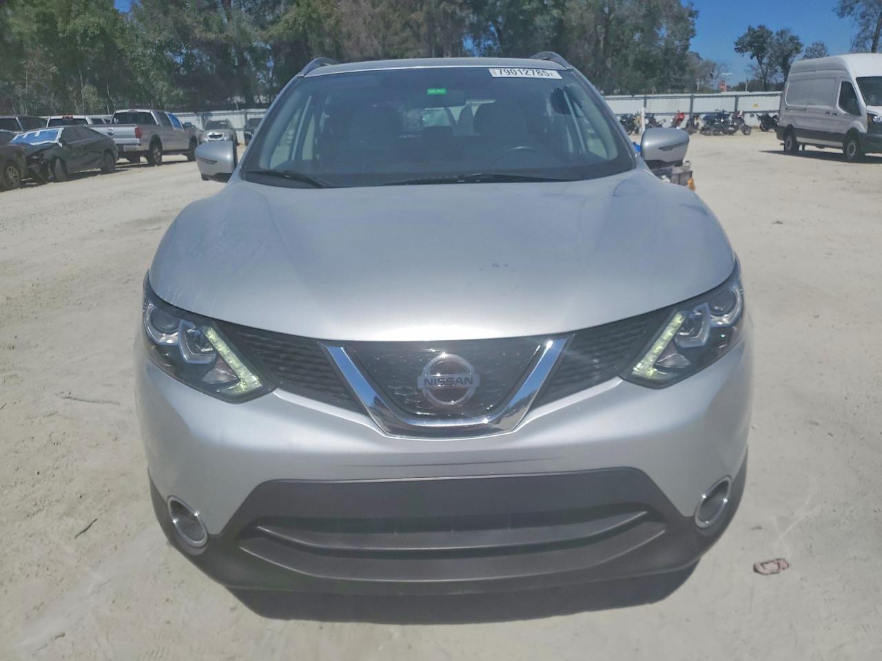 2018 Nissan Rogue Sport Sv - zdjęcie 5