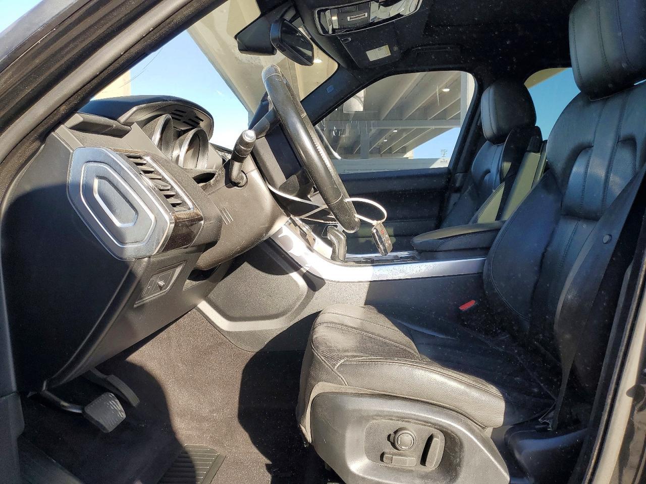 2016 Land Rover Range Rover Sport Se - zdjęcie 7