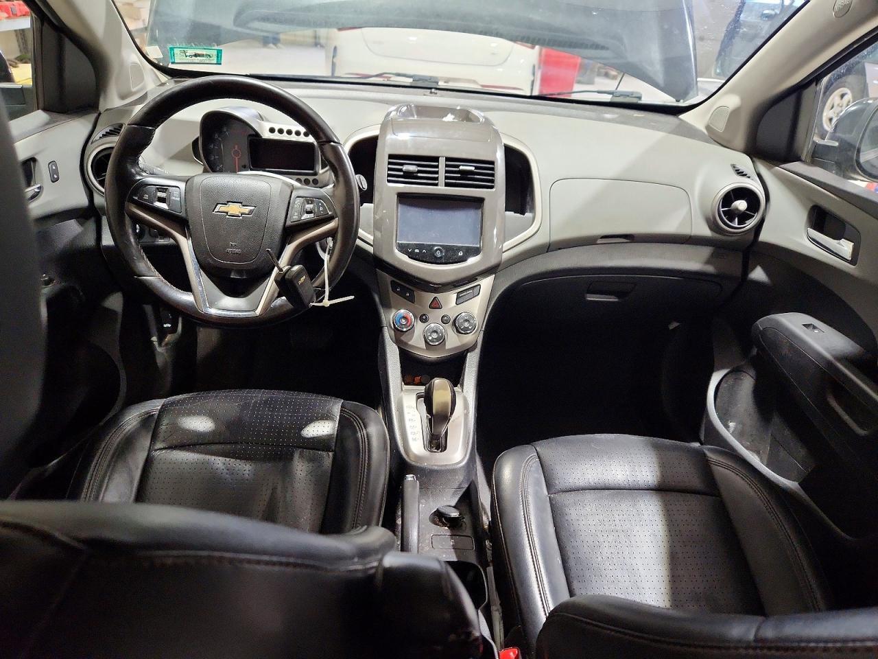 2014 Chevrolet Sonic - zdjęcie 8