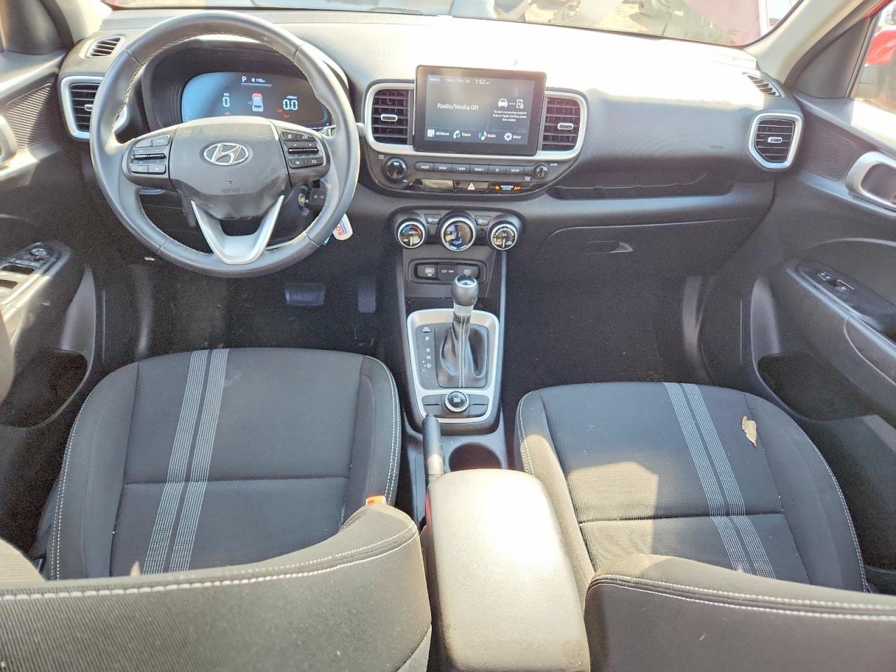 2023 Hyundai Venue Sel - zdjęcie 8