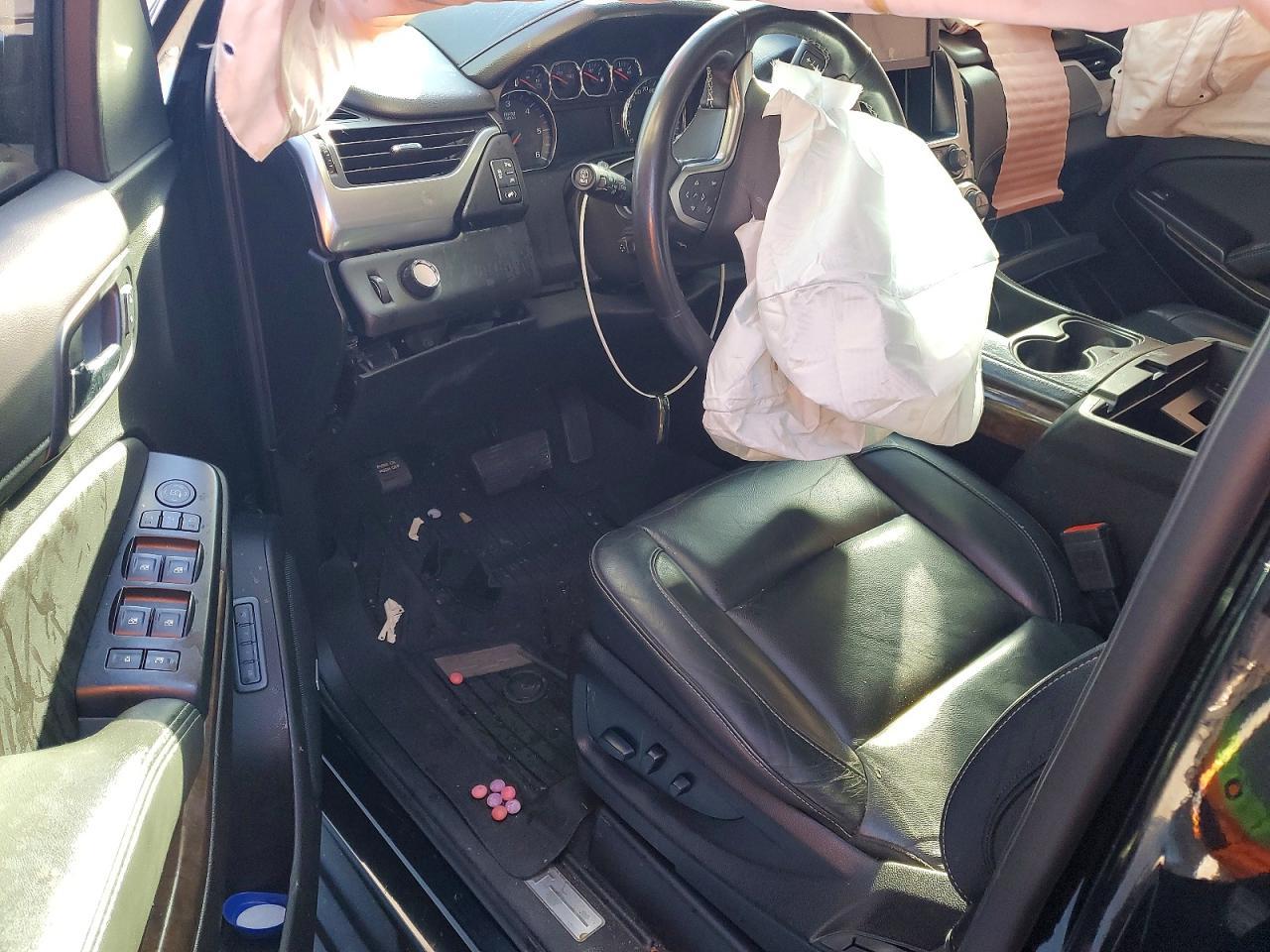 2019 Chevrolet Suburban C1500 Lt - zdjęcie 8