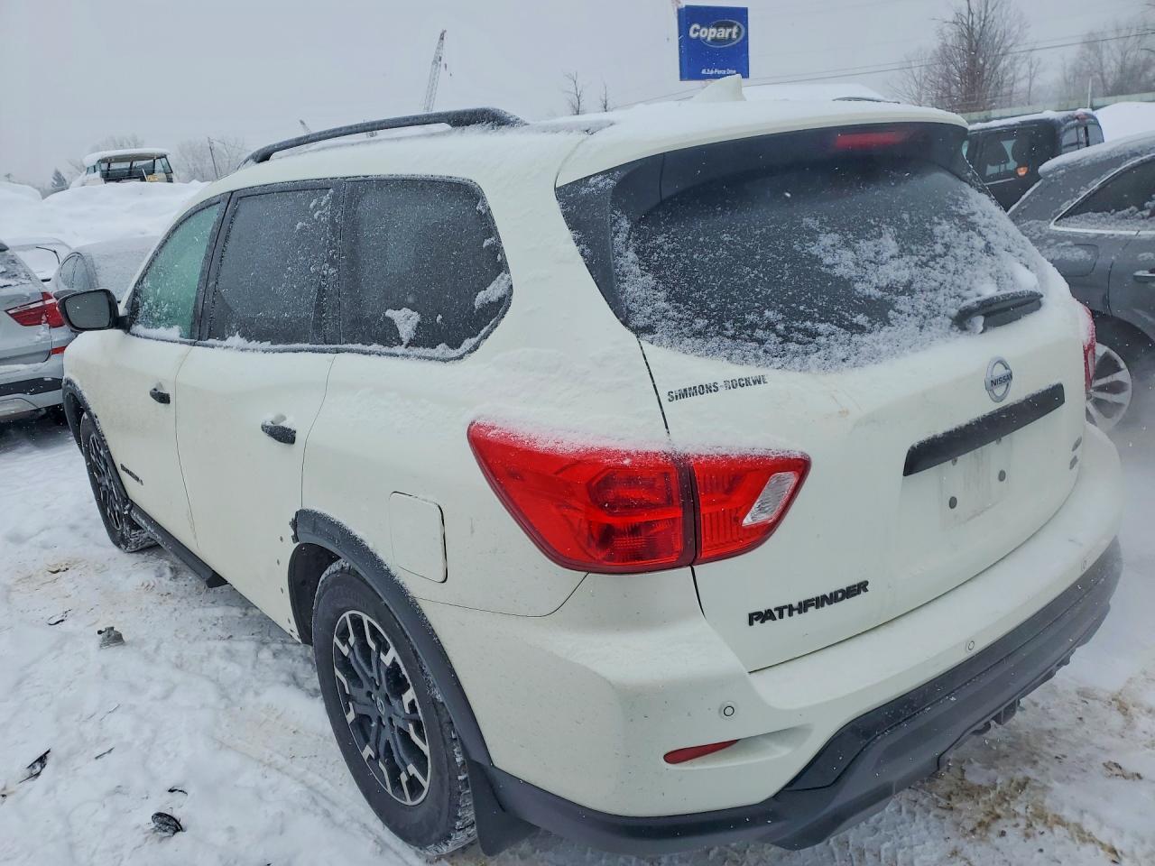 2020 Nissan Pathfinder Sl - zdjęcie 2