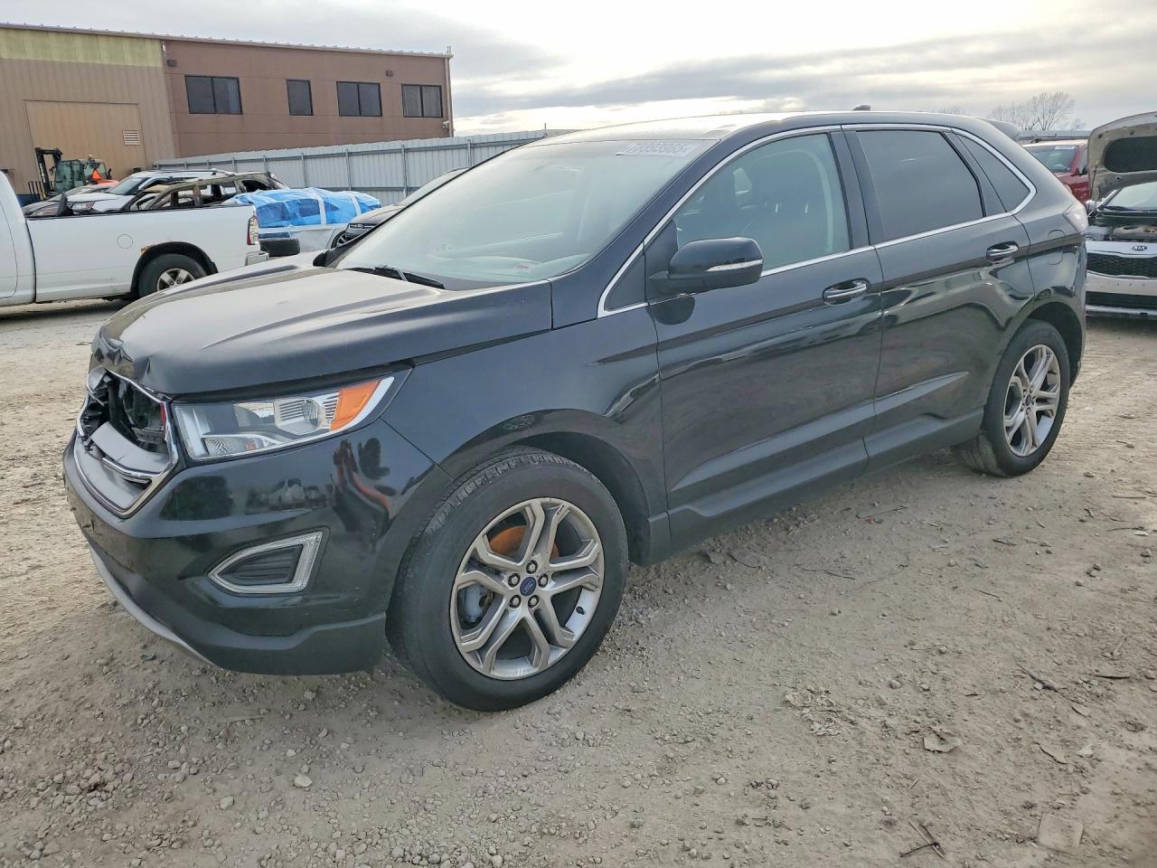 2018 Ford Edge - zdjęcie główne