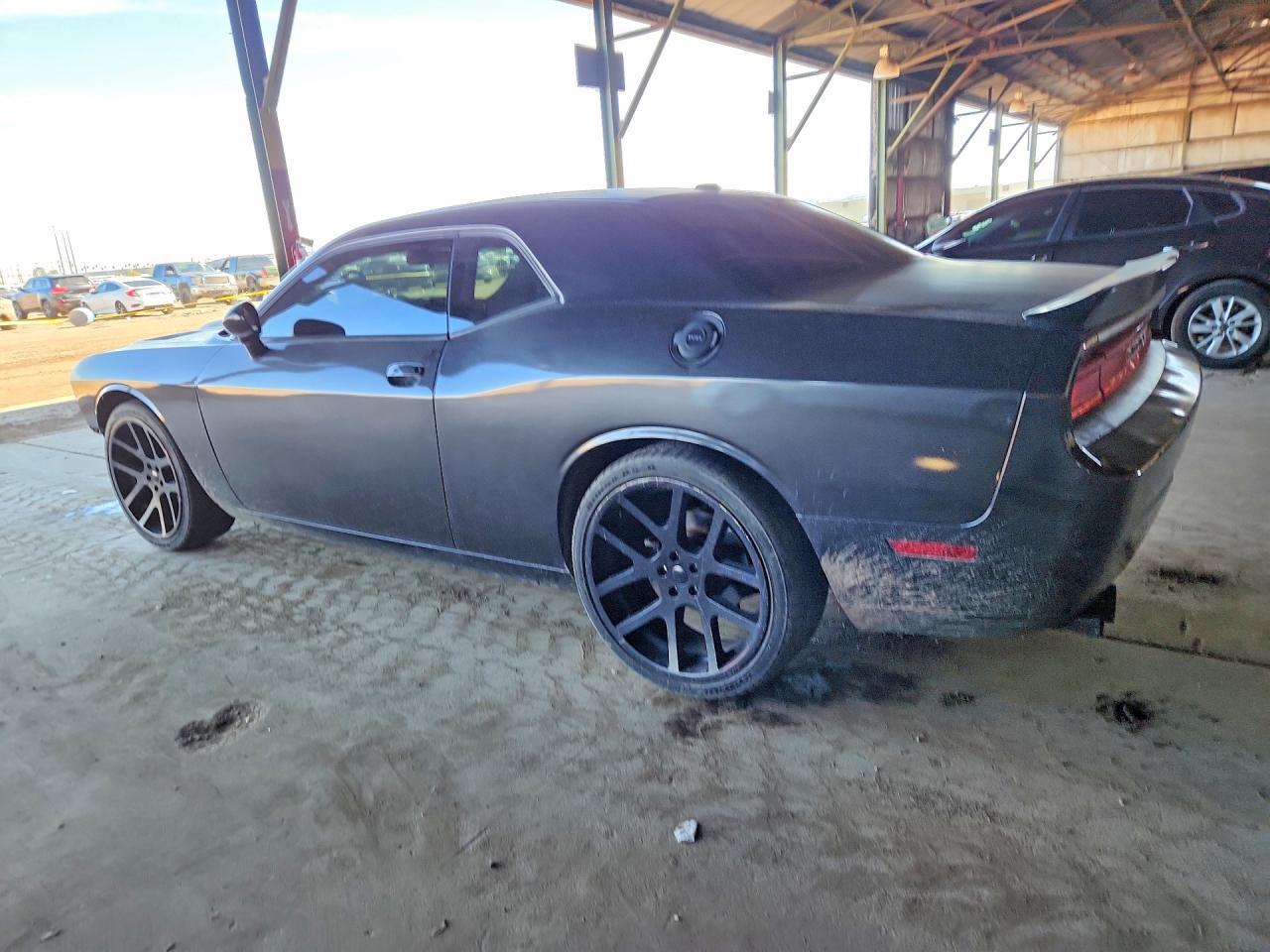 2013 Dodge Challenger Sxt - zdjęcie 2