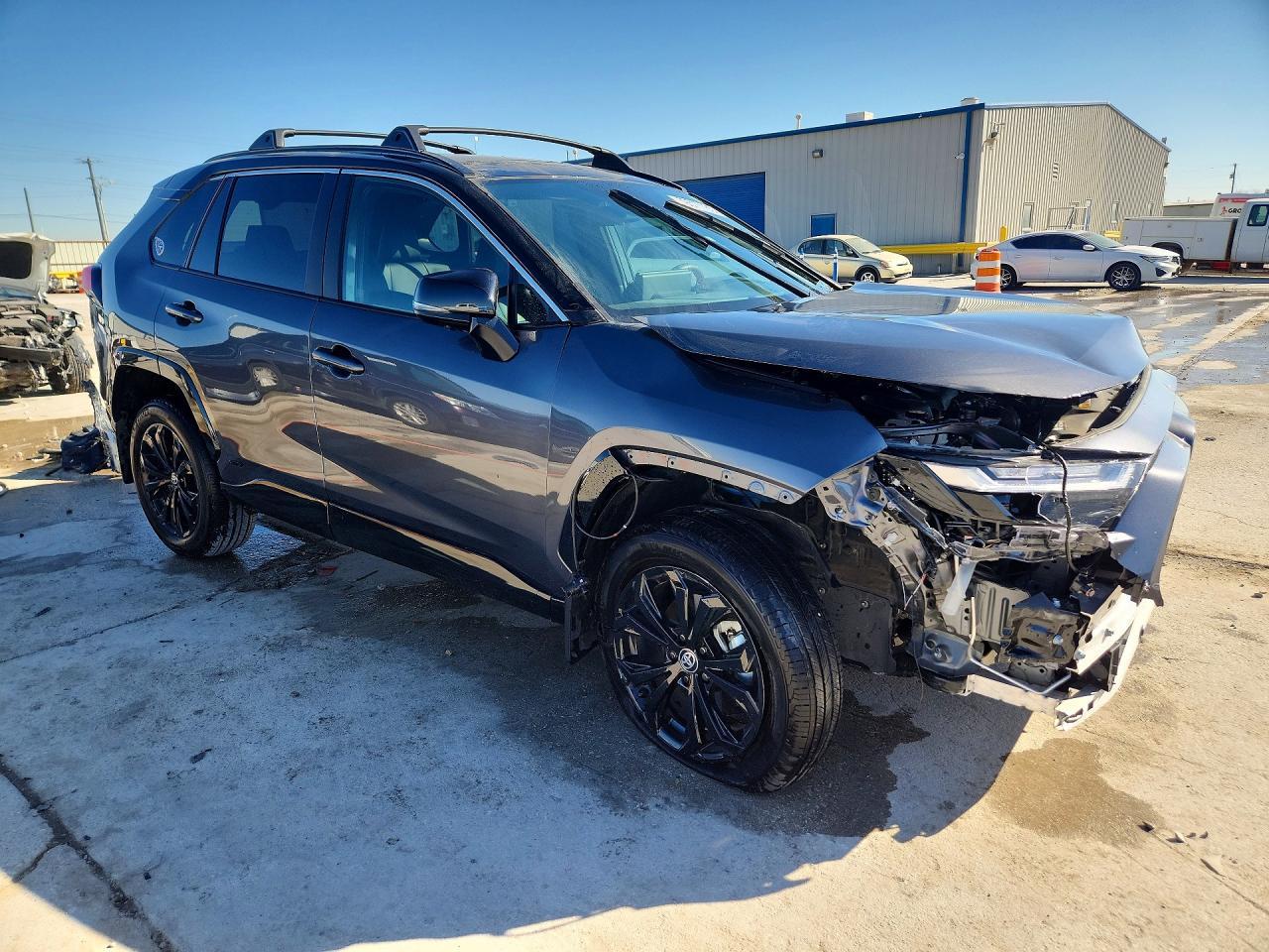 2024 Toyota Rav4 Hybrid Xse - zdjęcie 4