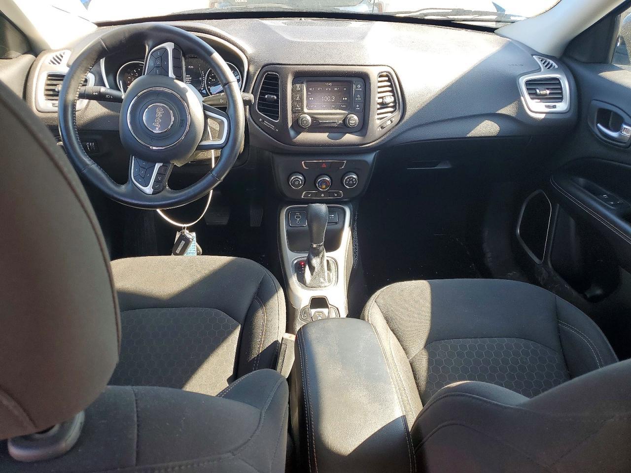 2018 Jeep Compass Sport - zdjęcie 8