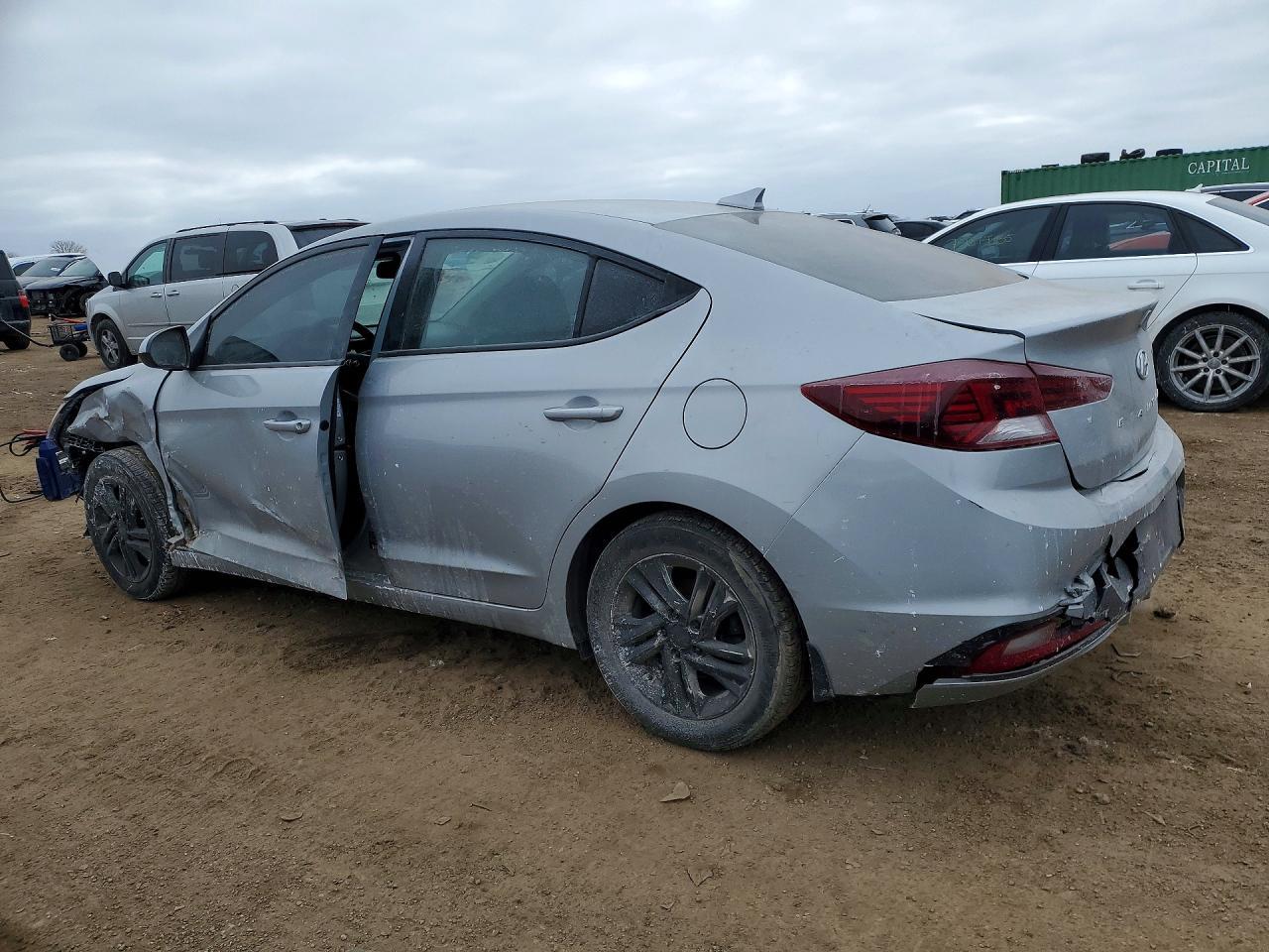 2020 Hyundai Elantra Sel - zdjęcie 2