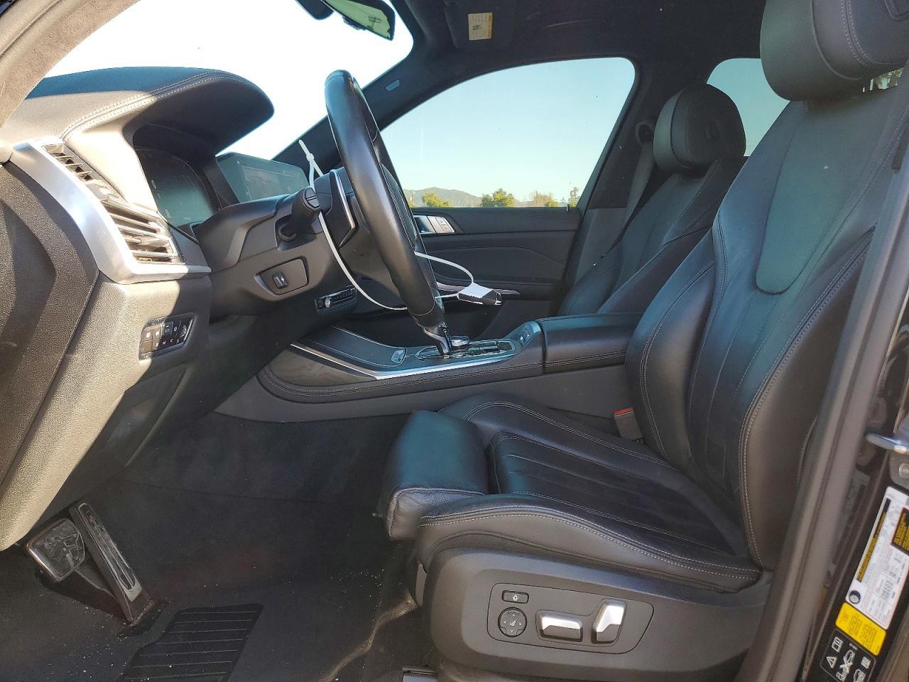 2020 BMW X7 xDrive40I - zdjęcie 7
