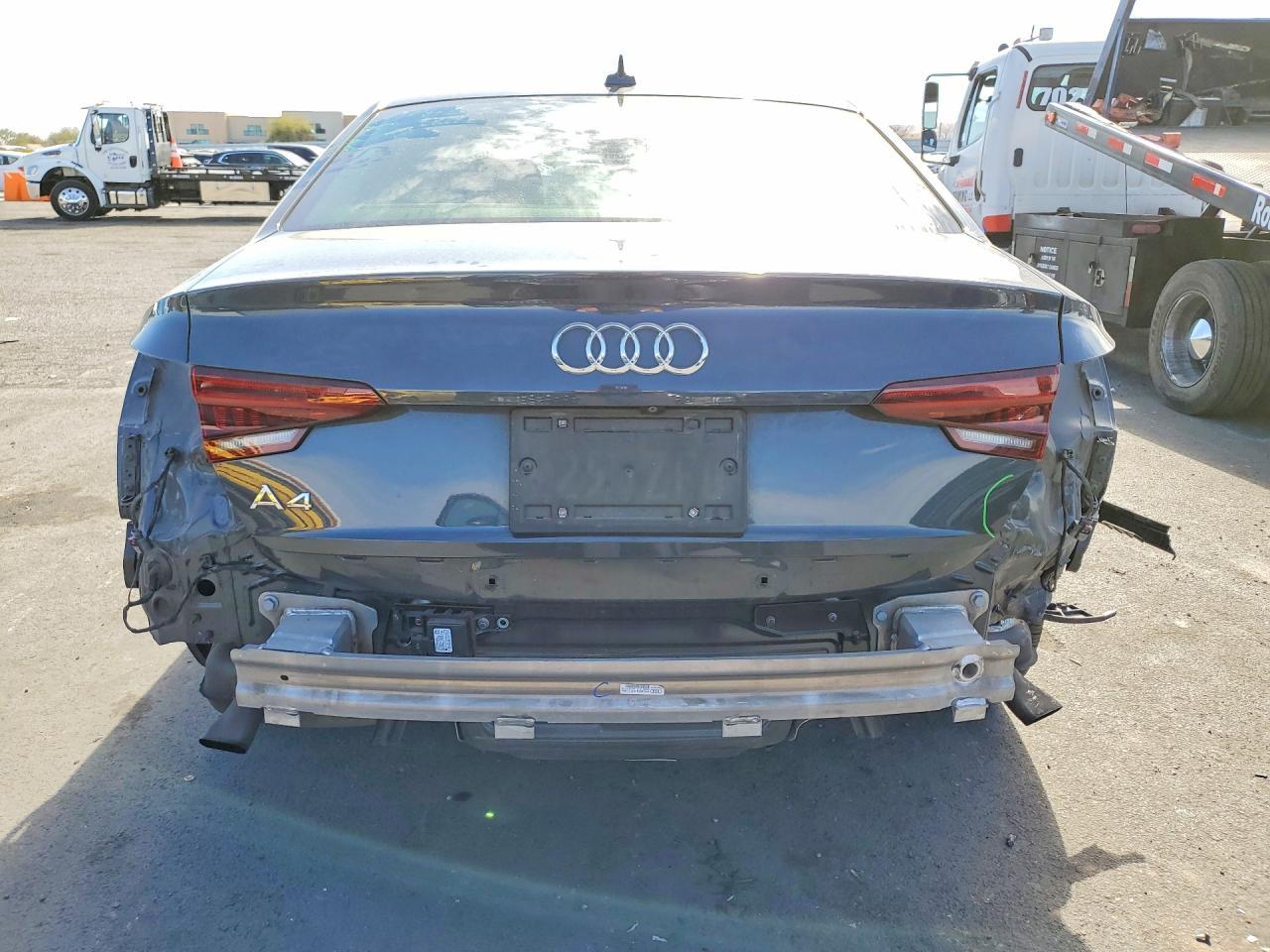 2019 Audi A4 Premium - zdjęcie 6