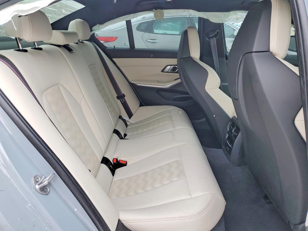 2023 BMW M3 Competition - zdjęcie 10