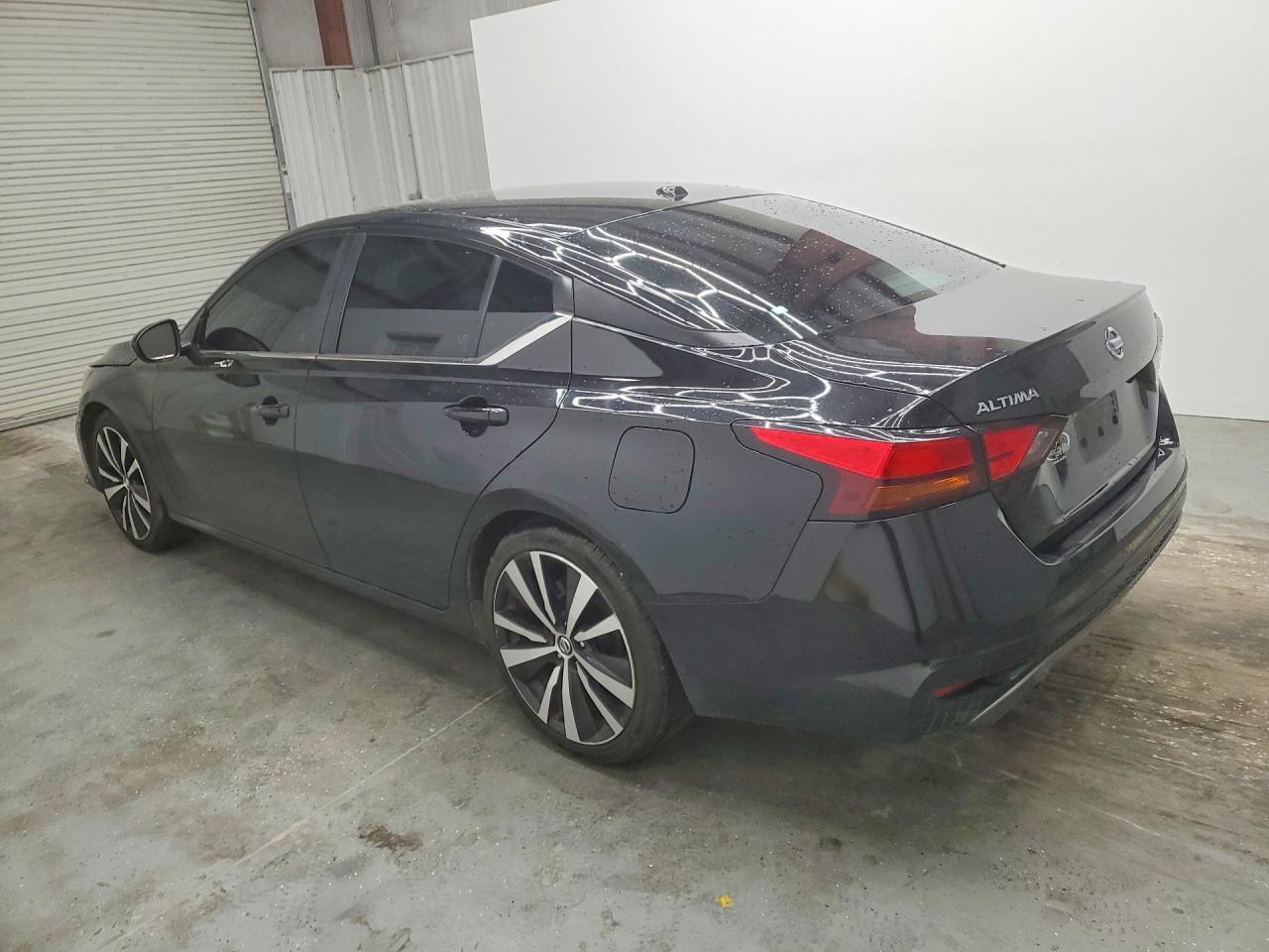 2021 Nissan Altima 2.5 Sr - zdjęcie 2