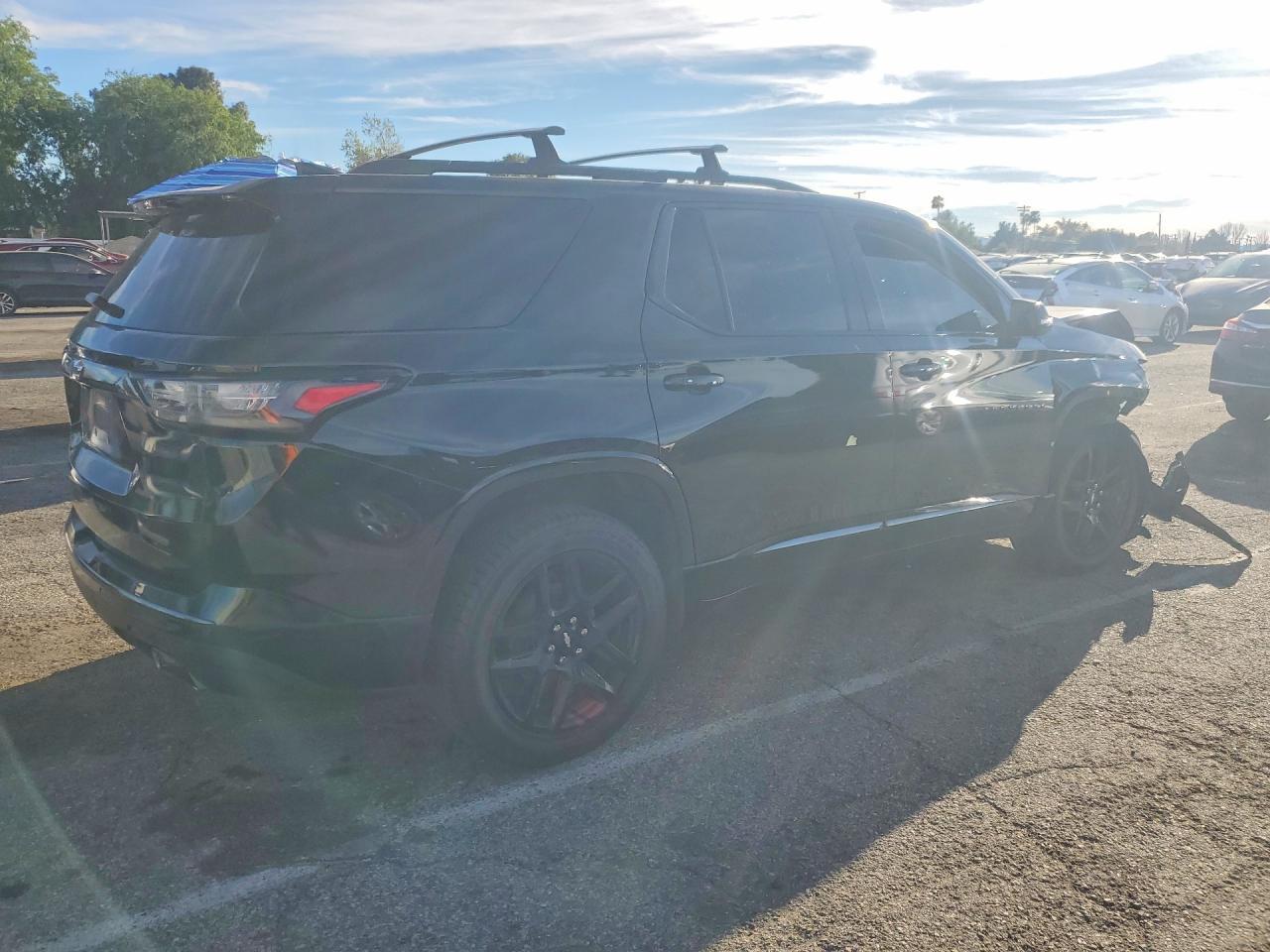 2019 Chevrolet Traverse Premier - zdjęcie 3