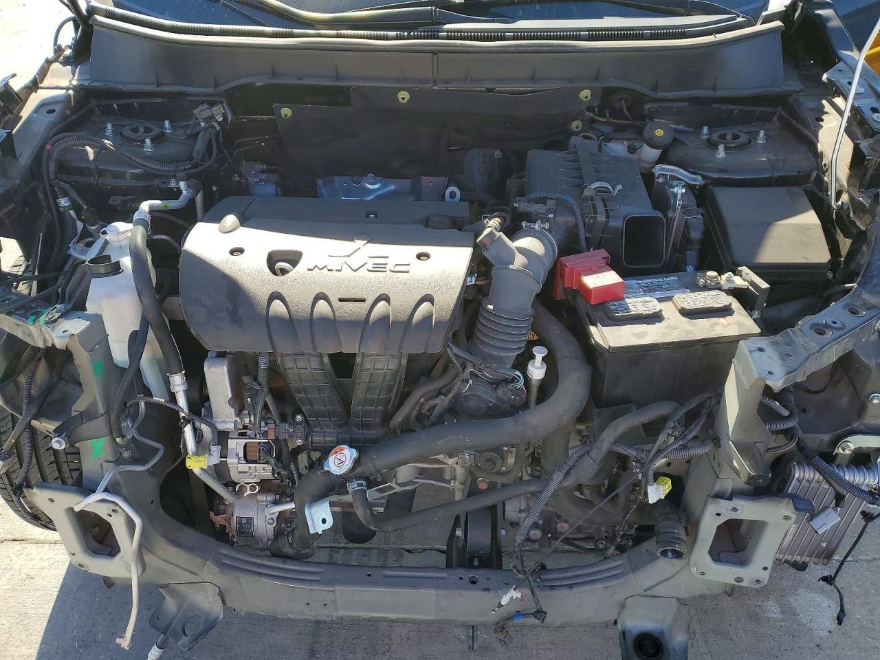 2022 Mitsubishi Outlander Sport Es - zdjęcie 12