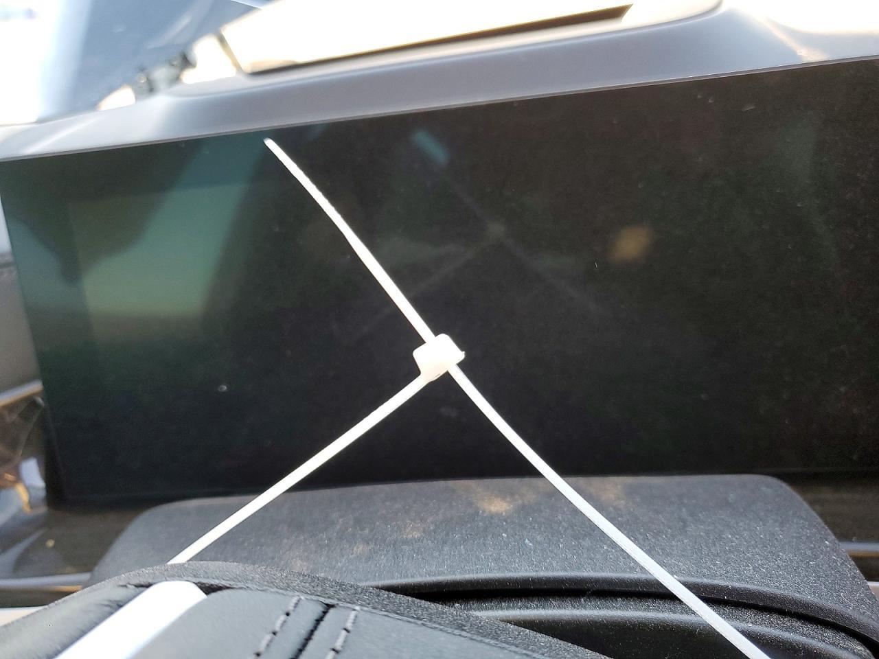 2024 BMW X7 xDrive40I - zdjęcie 9