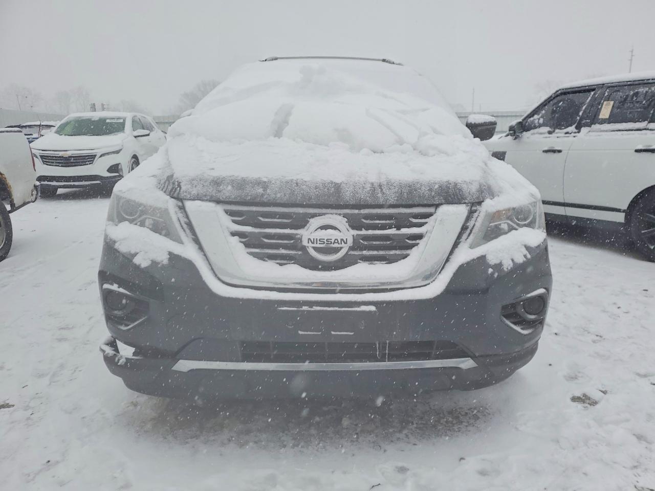 2017 Nissan Pathfinder S - zdjęcie 5