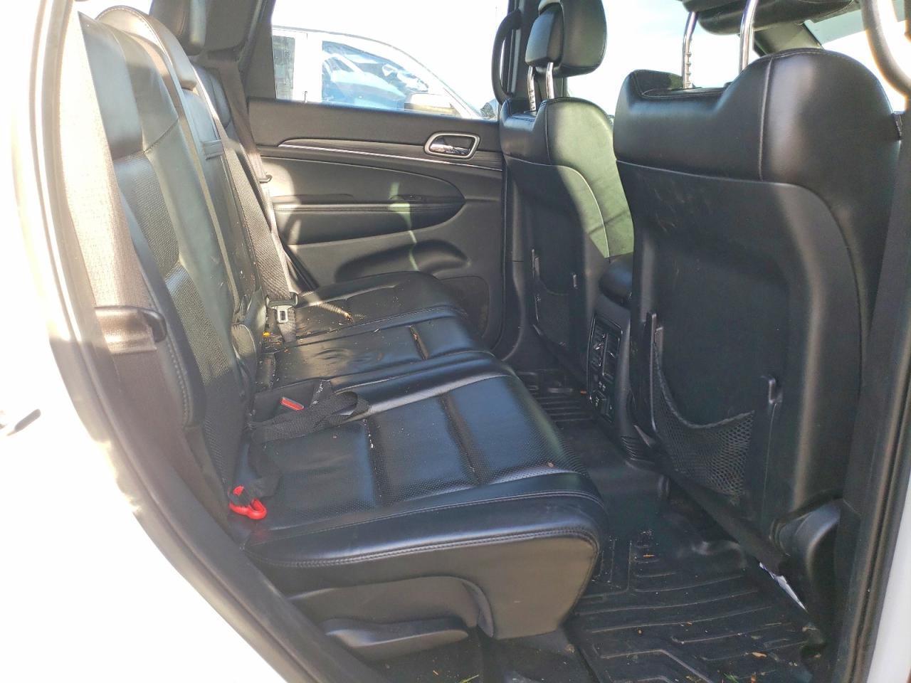 2019 Jeep Grand Cherokee Limited - zdjęcie 11