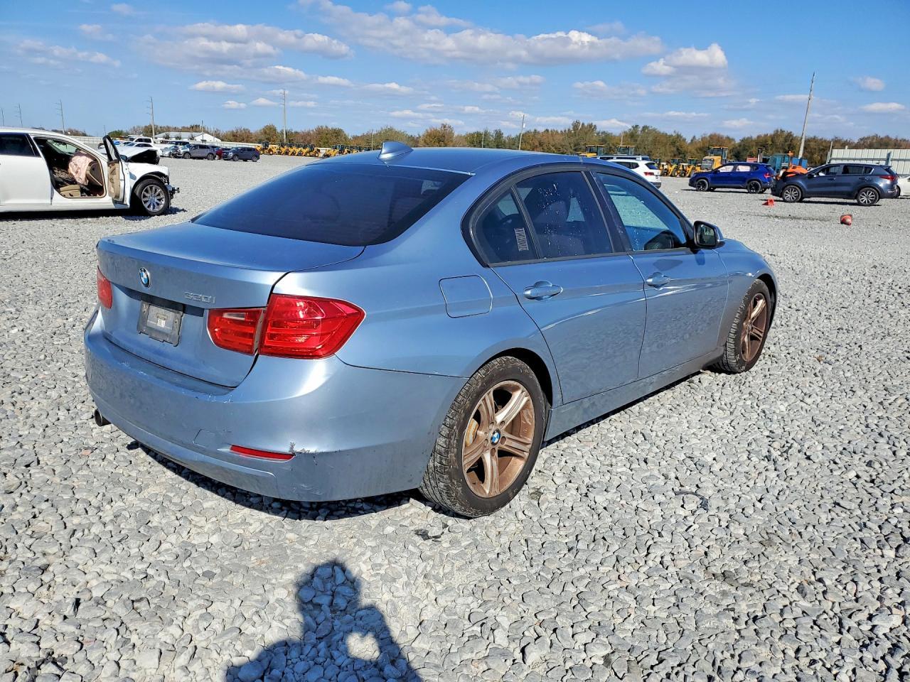 2013 BMW 320 I - zdjęcie 3