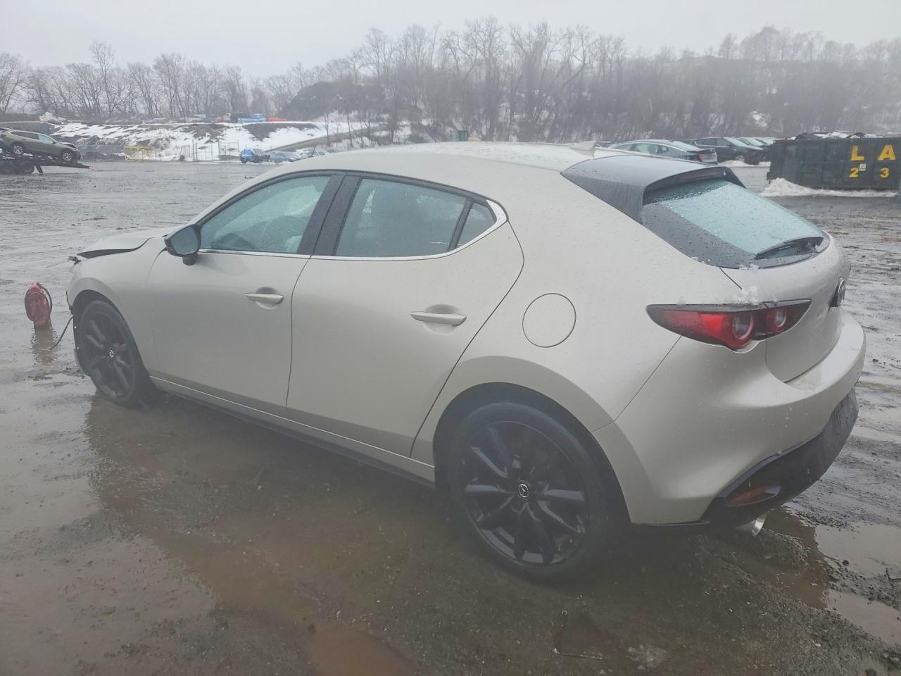 2023 Mazda Mazda2 - zdjęcie 2