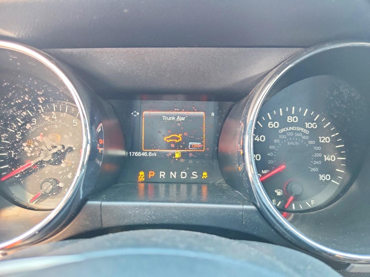 2016 Ford Mustang - zdjęcie 9