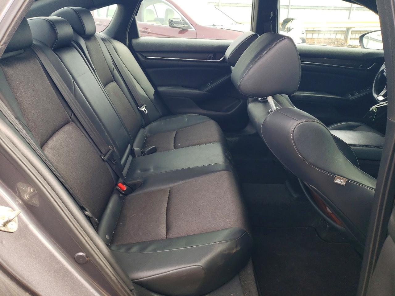 2018 Honda Accord Sport - zdjęcie 10