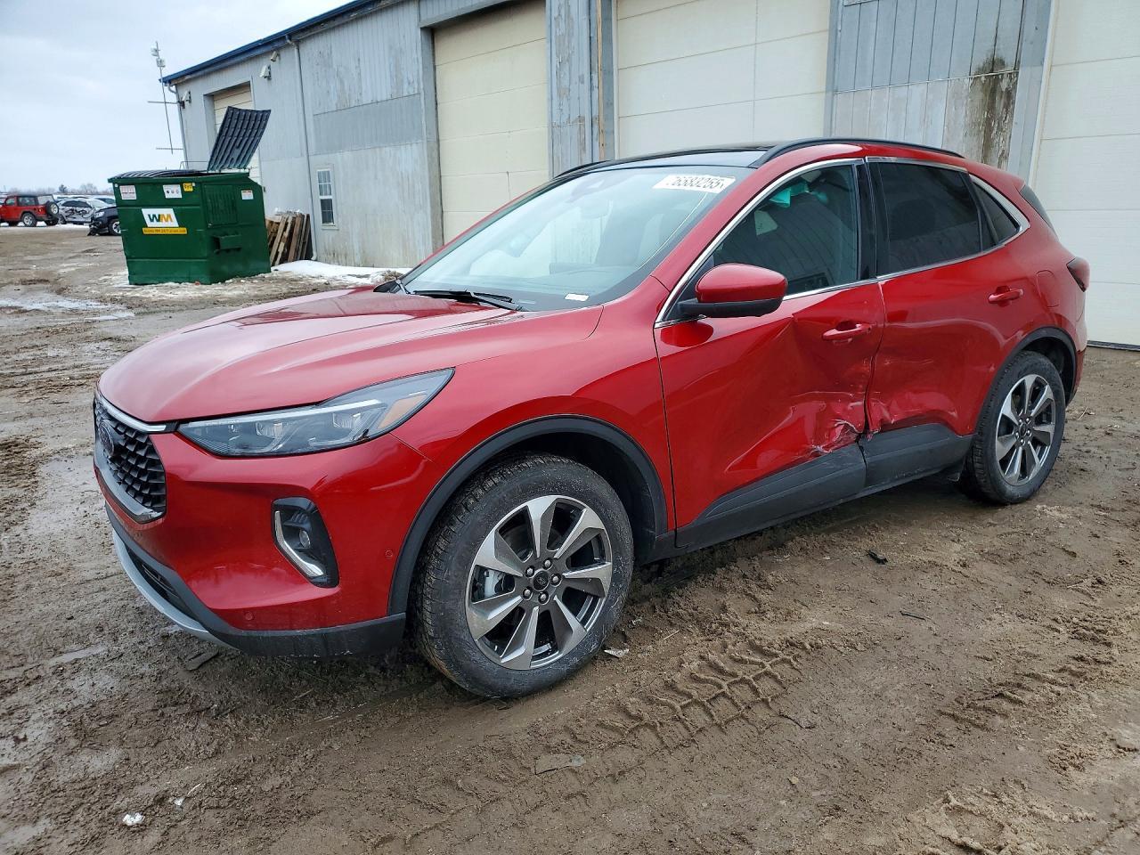 2023 Ford Escape Platinum - zdjęcie główne