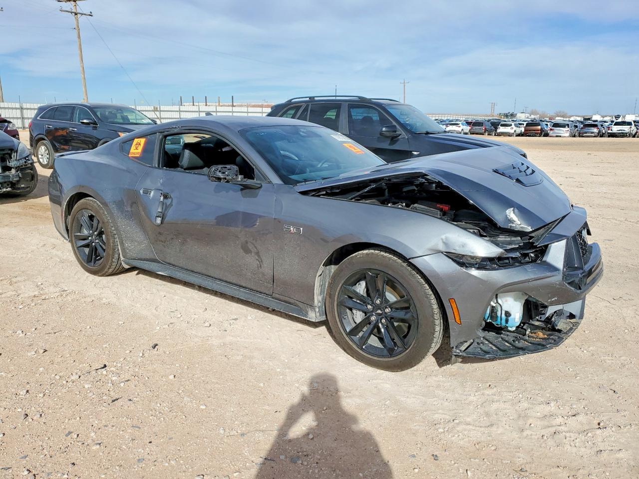 2025 Ford Mustang Gt - zdjęcie 4