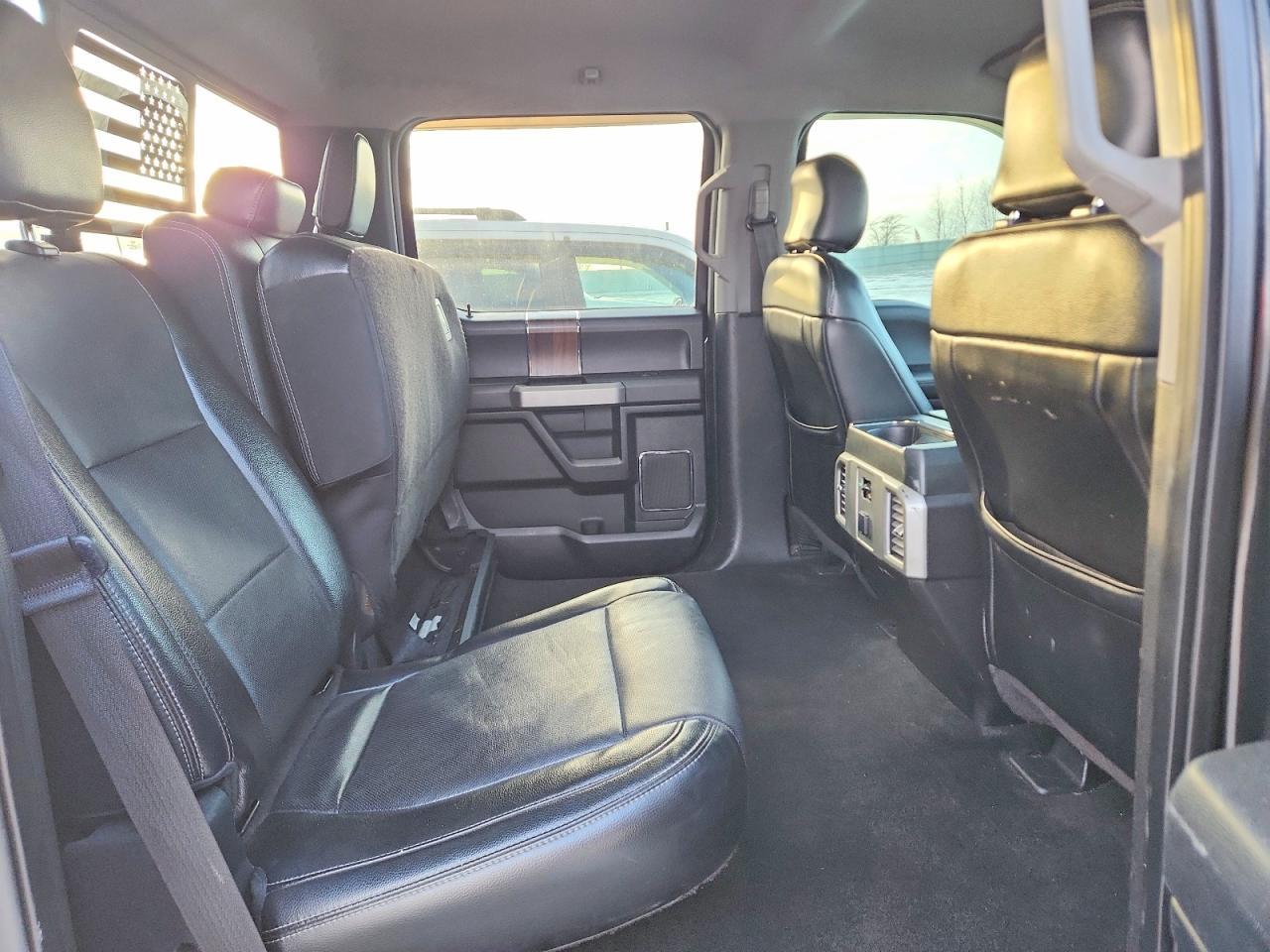 2015 Ford F150 Supercrew - zdjęcie 10