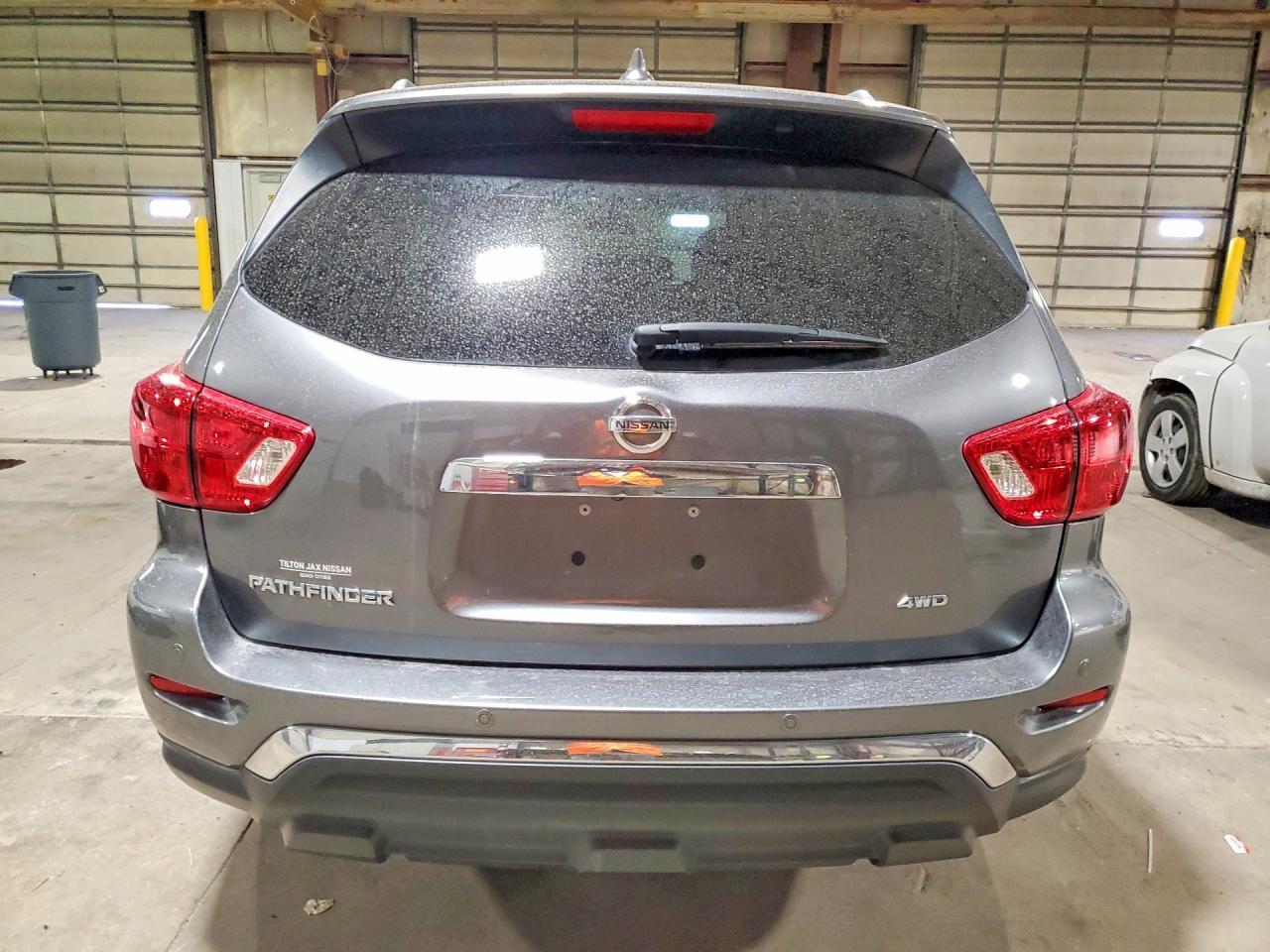 2019 Nissan Pathfinder S - zdjęcie 6