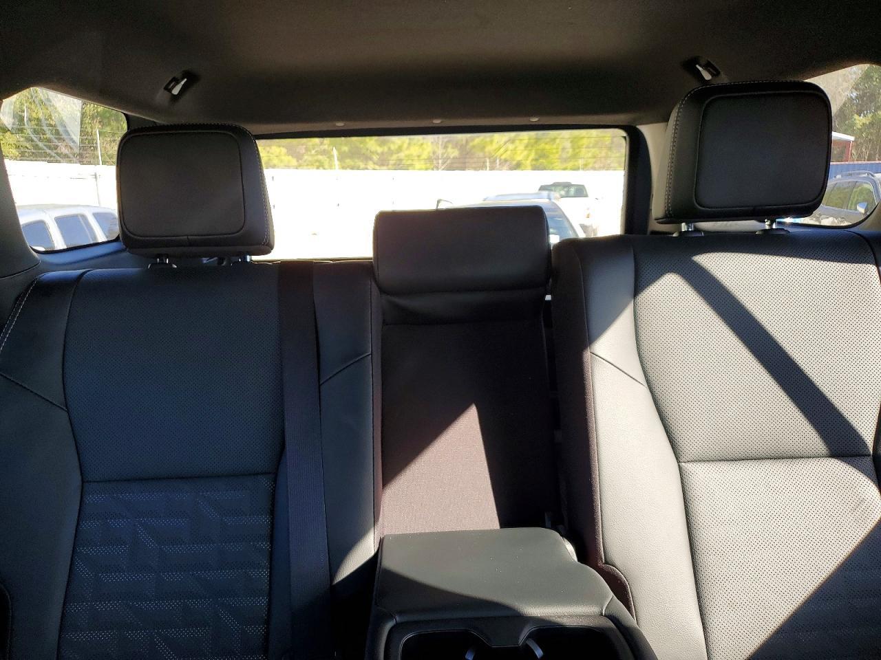 2025 Toyota 4Runner Sr5 - zdjęcie 10