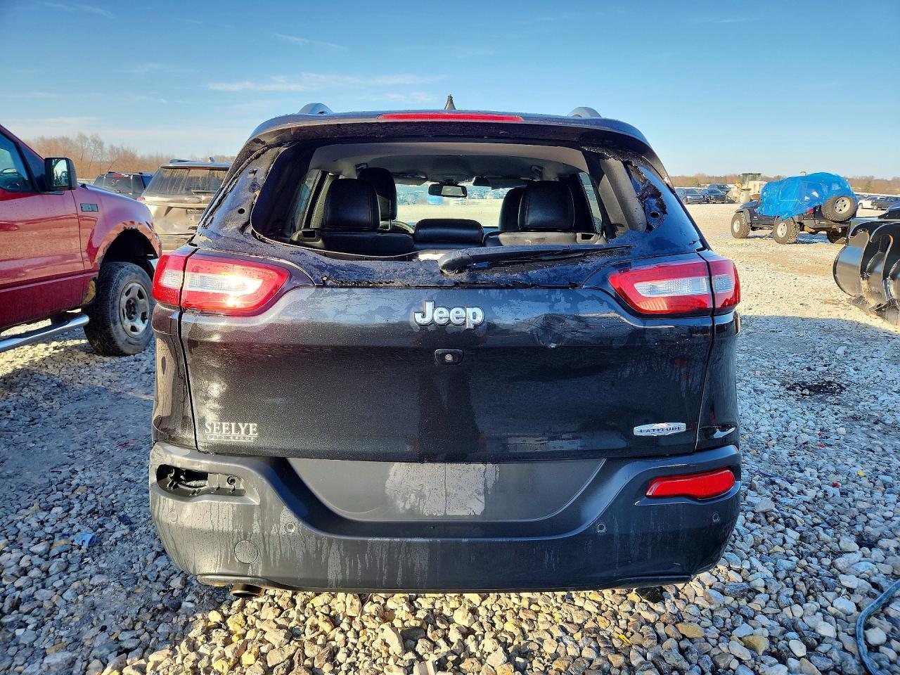 2016 Jeep Cherokee Latitude - zdjęcie 6
