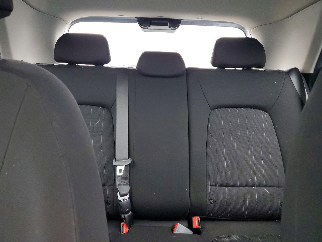 2021 Hyundai Venue Se - zdjęcie 10