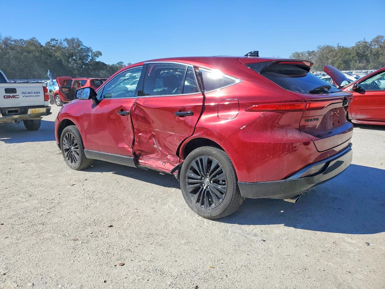 2024 Toyota Venza Nightshade Edition - zdjęcie 2