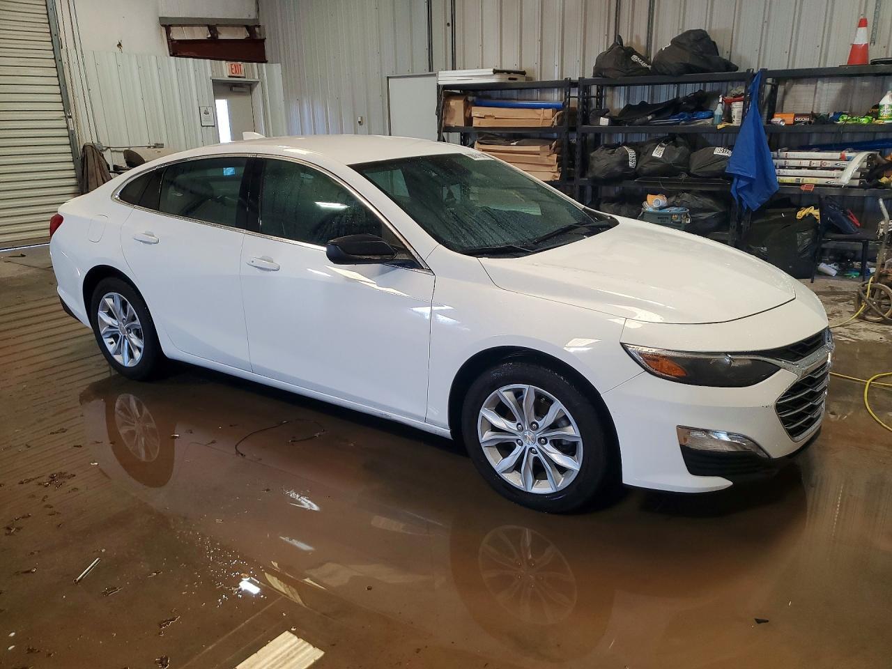 2023 Chevrolet Malibu Lt - zdjęcie 4