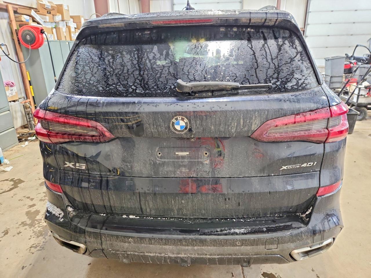 2021 BMW X5 xDrive40I - zdjęcie 6