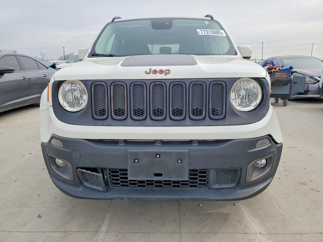 2016 Jeep Renegade Latitude - zdjęcie 5