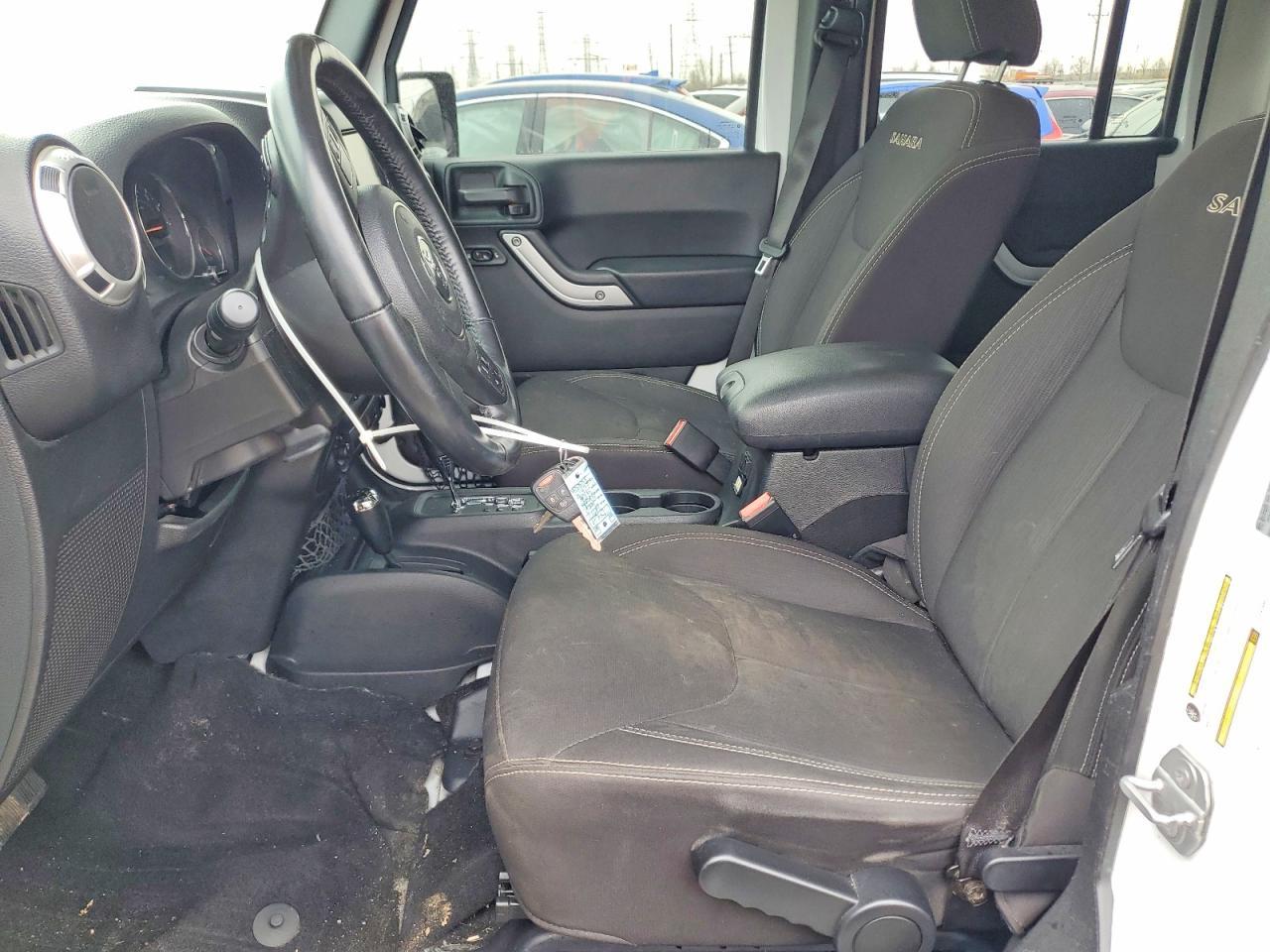 2017 Jeep Wrangler Unlimited Sahara - zdjęcie 7