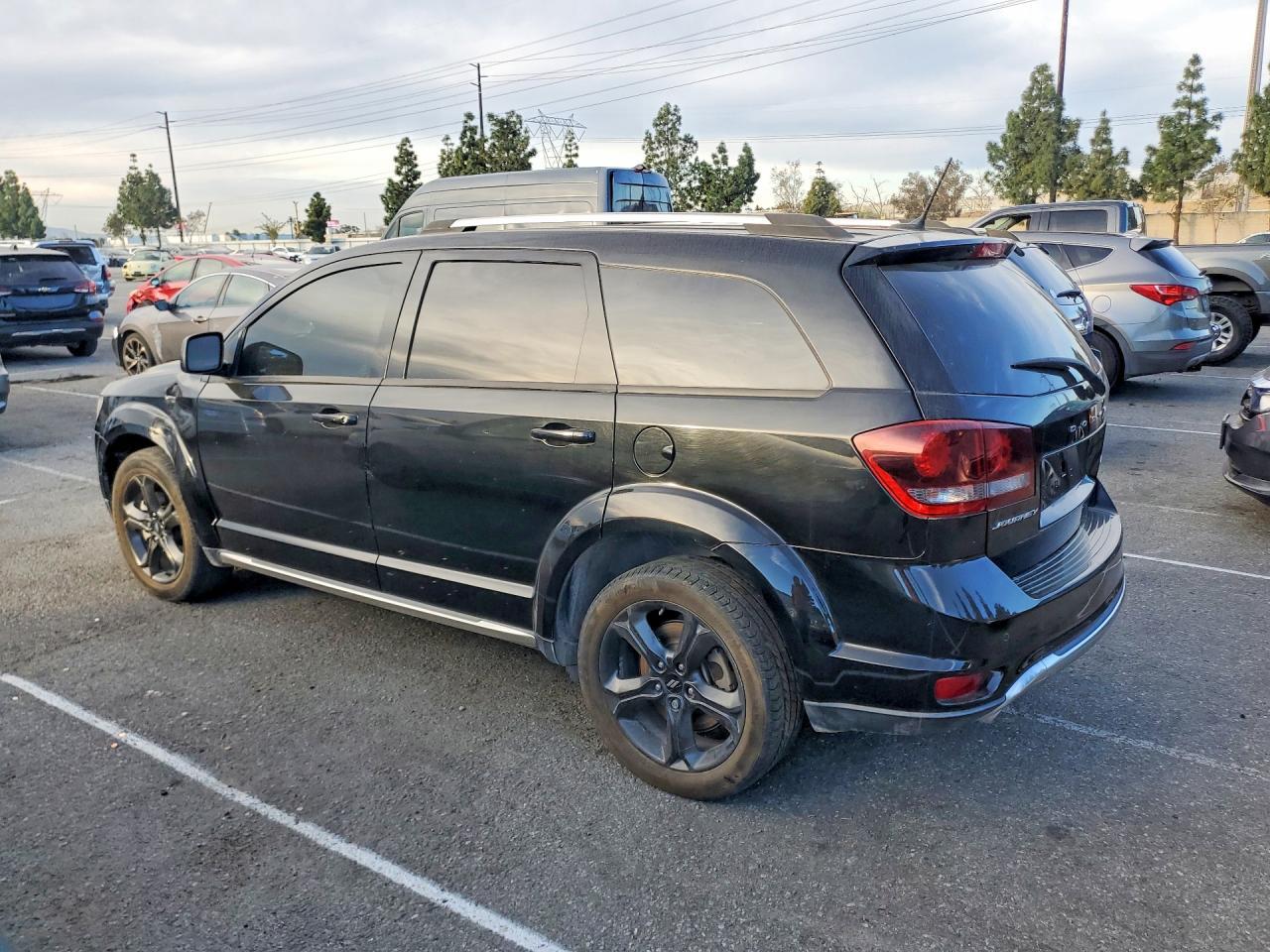 2018 Dodge Journey Crossroad - zdjęcie 2