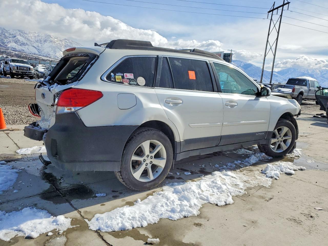 2014 Subaru Outback 2.5I Limited - zdjęcie 3