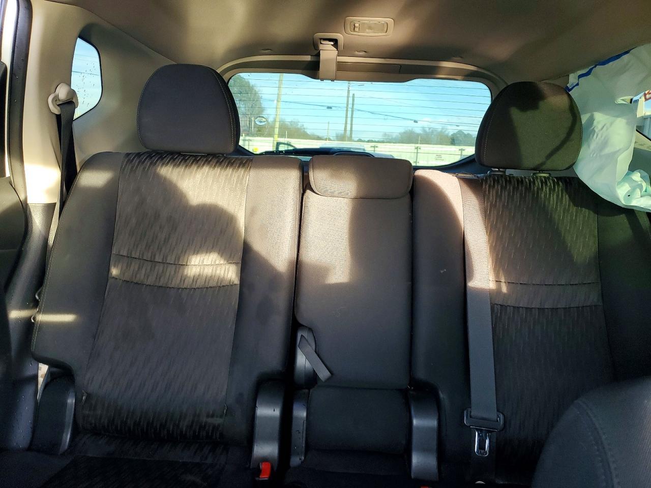 2018 Nissan Rogue S - zdjęcie 10