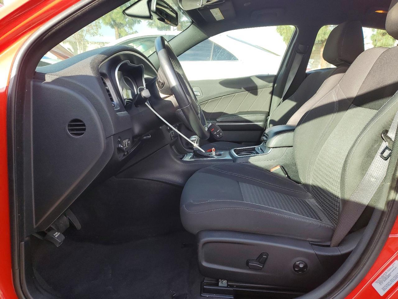 2017 Dodge Charger Sxt - zdjęcie 7