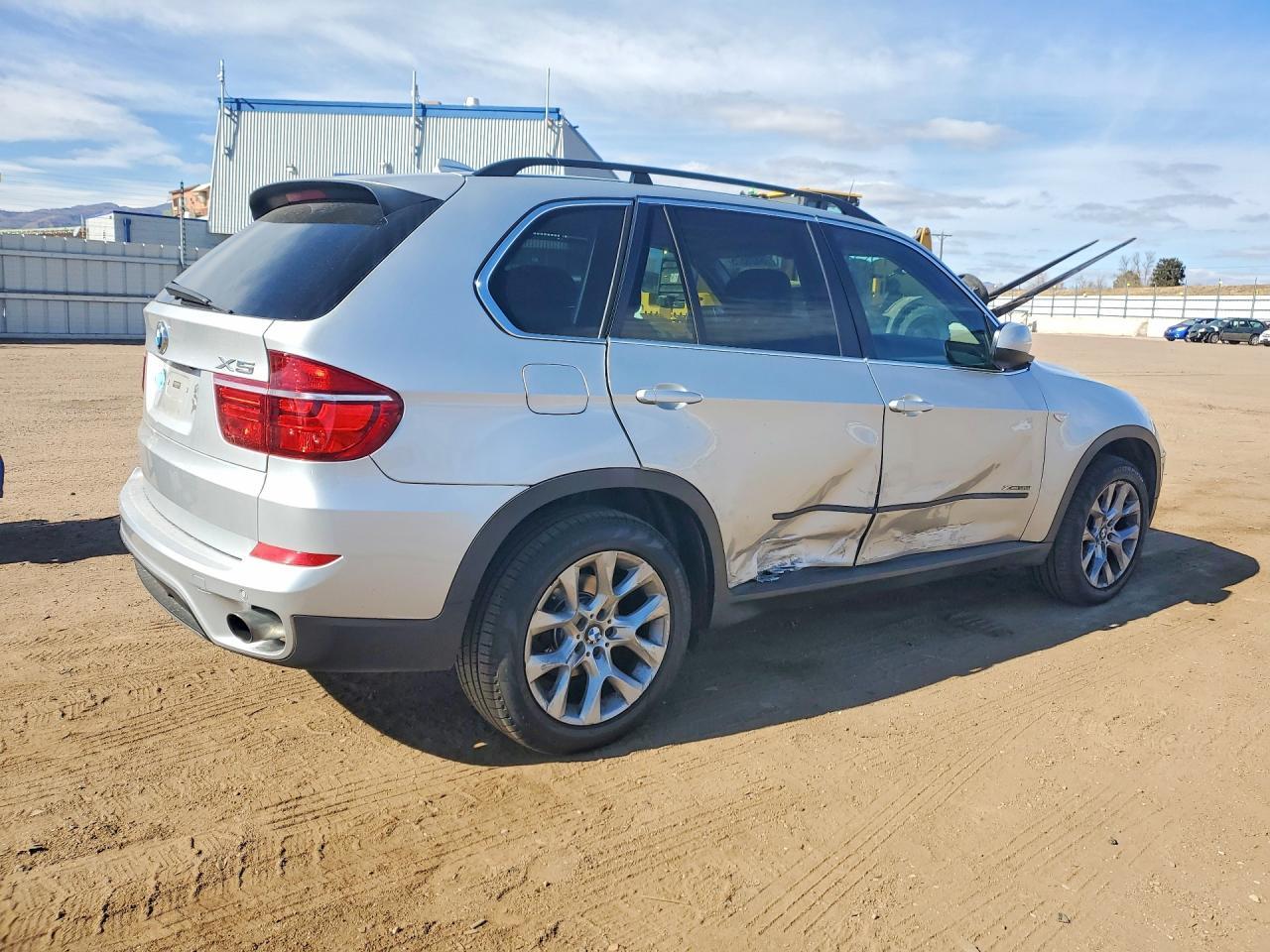 2013 BMW X5 xDrive35I - zdjęcie 3