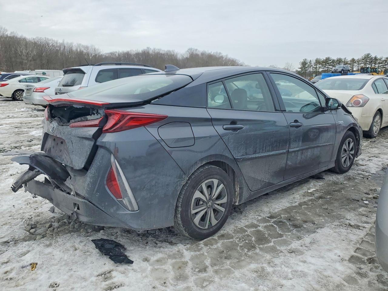 2018 Toyota Prius Prime - zdjęcie 3