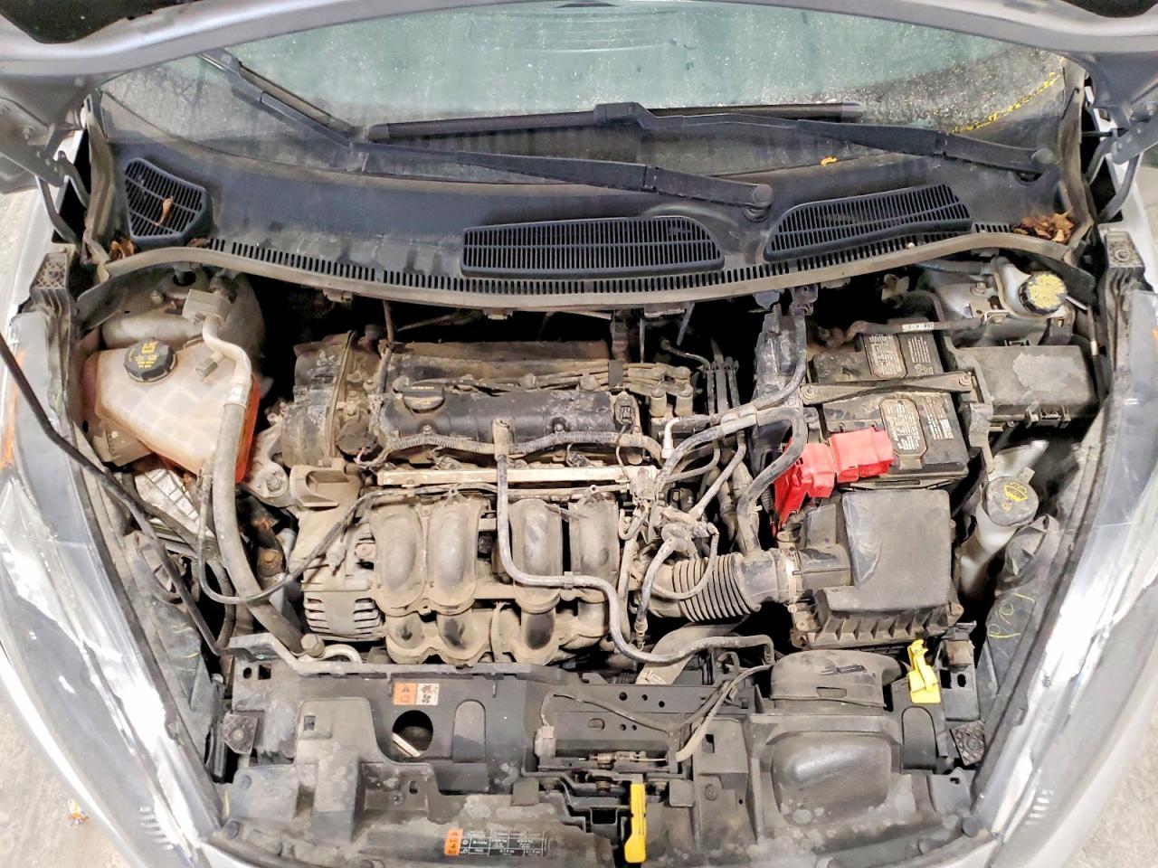 2019 Ford Fiesta S - zdjęcie 11