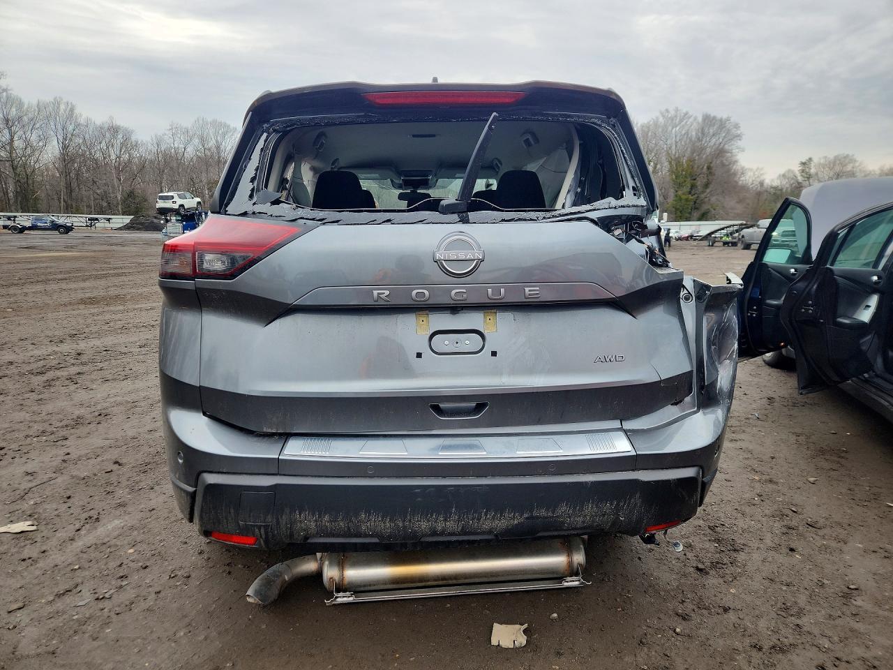 2025 Nissan Rogue Sv - zdjęcie 6