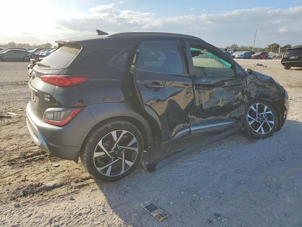 2023 Hyundai Kona Limited - zdjęcie 3