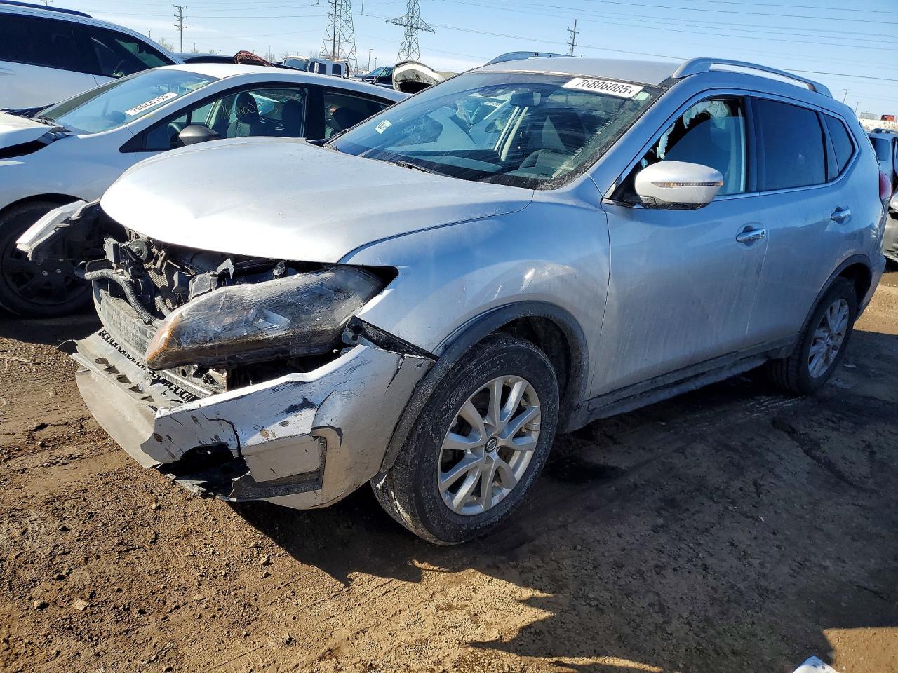 2020 Nissan Rogue Sv - zdjęcie główne